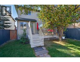 52 Citadel Forest Close NW - photo 32