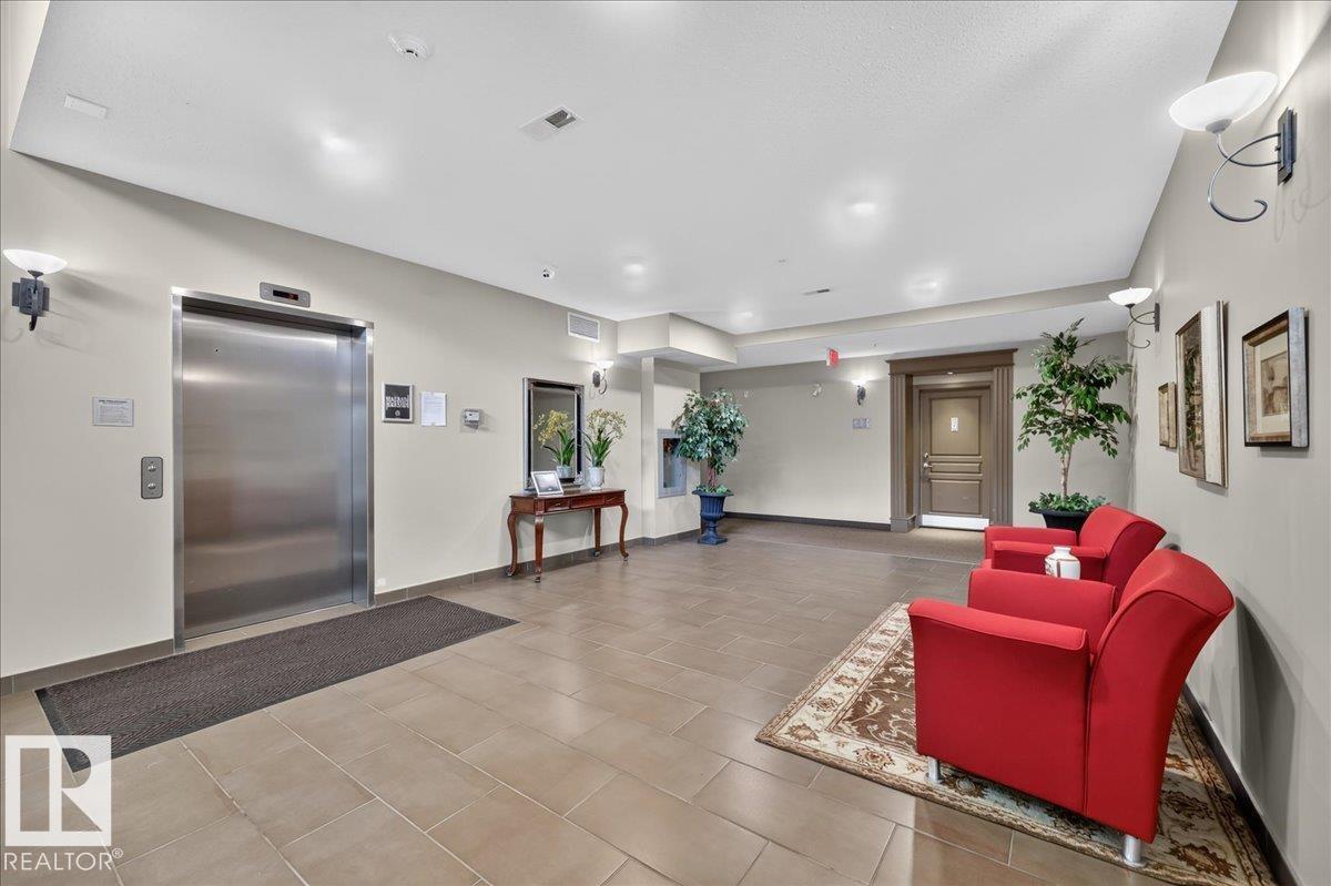 #217 – 160 Magrath Road NW, Magrath Heights — photo 3 of 30: Property photo