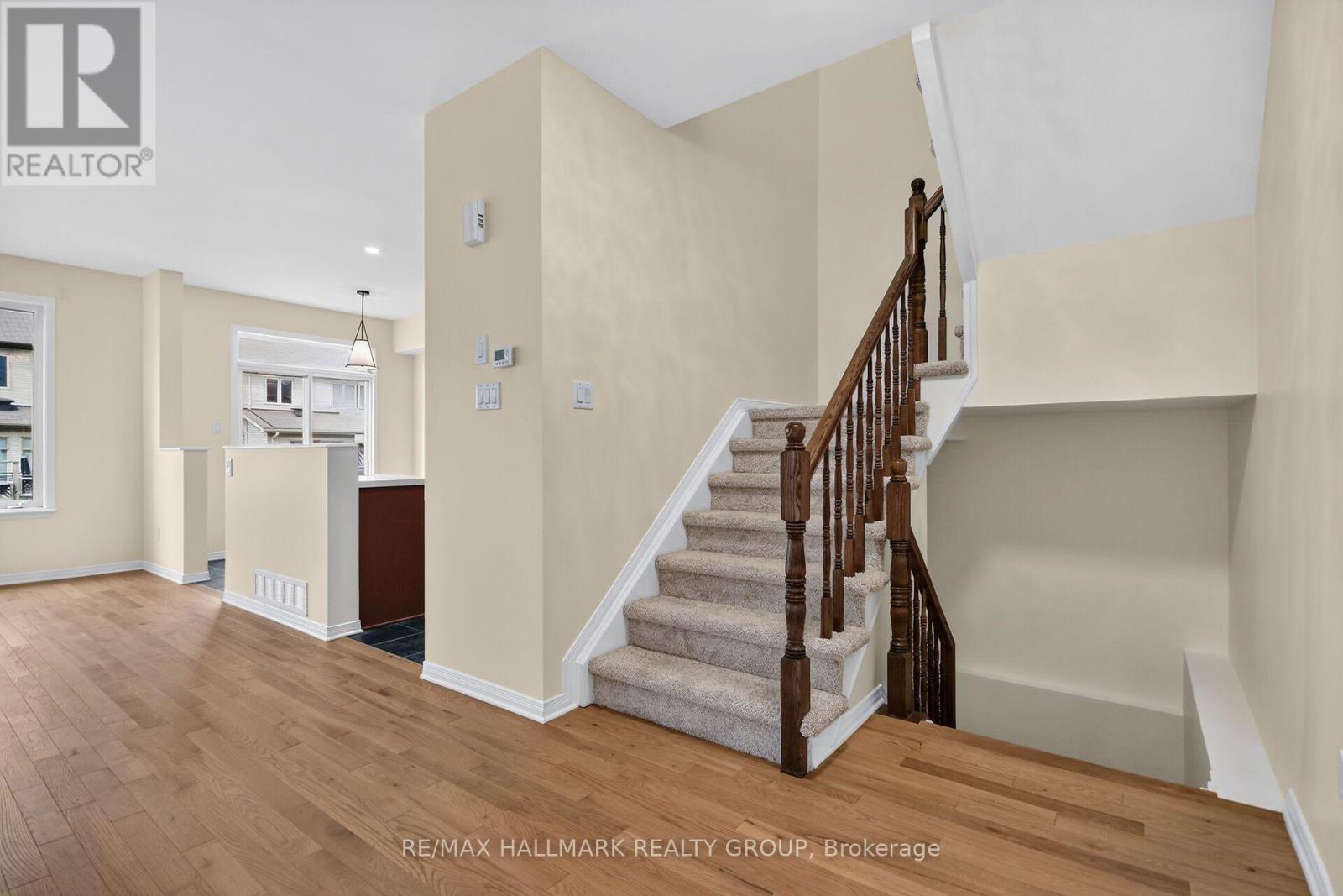 152 CALAVERAS AVENUE - 27