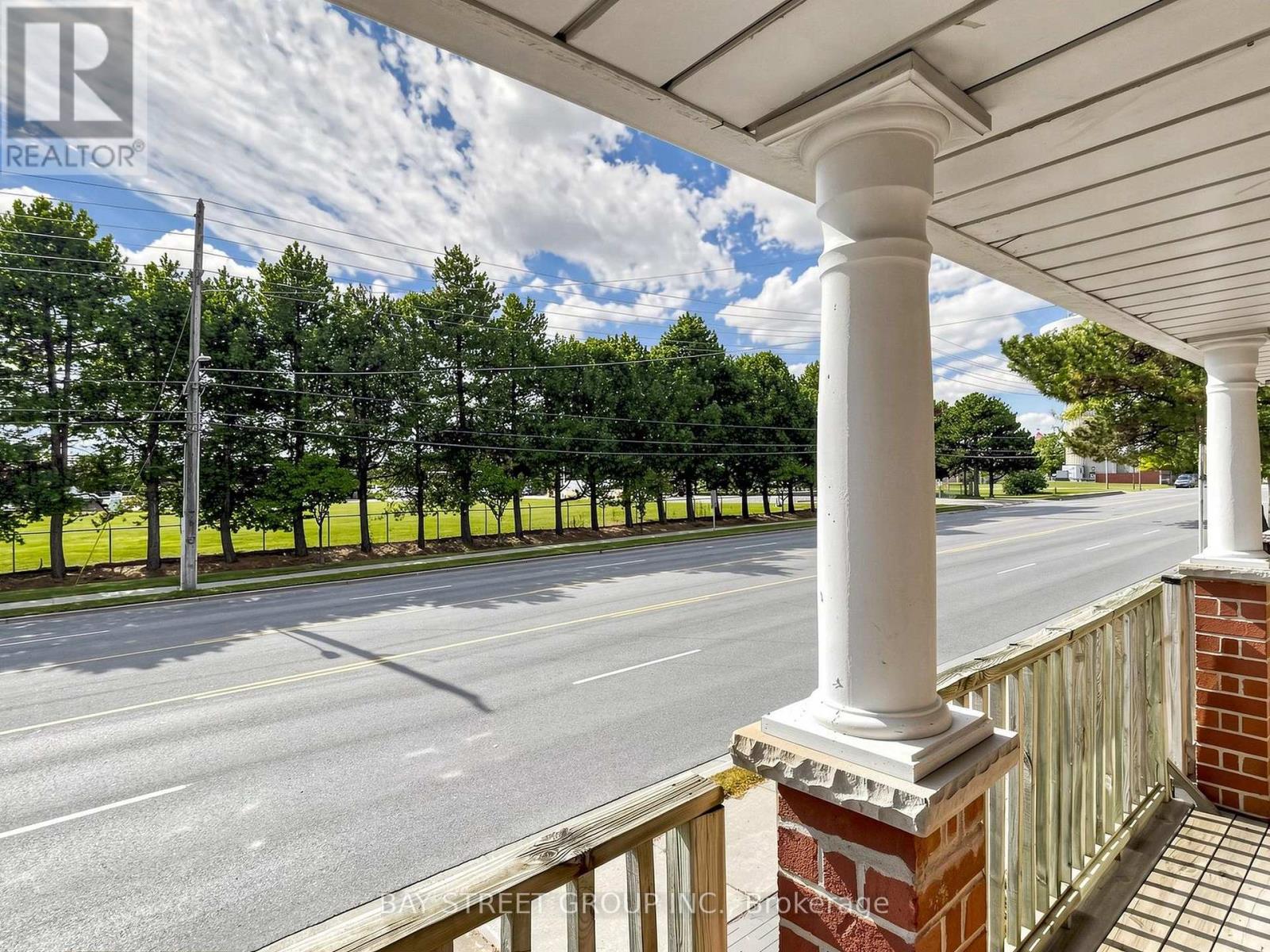 1 MAPLE PARK WAY - 39