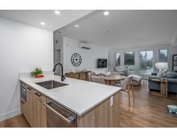 301 33160 Plaxton Crescent, Abbotsford, BC V2Y3J6 Photo 24