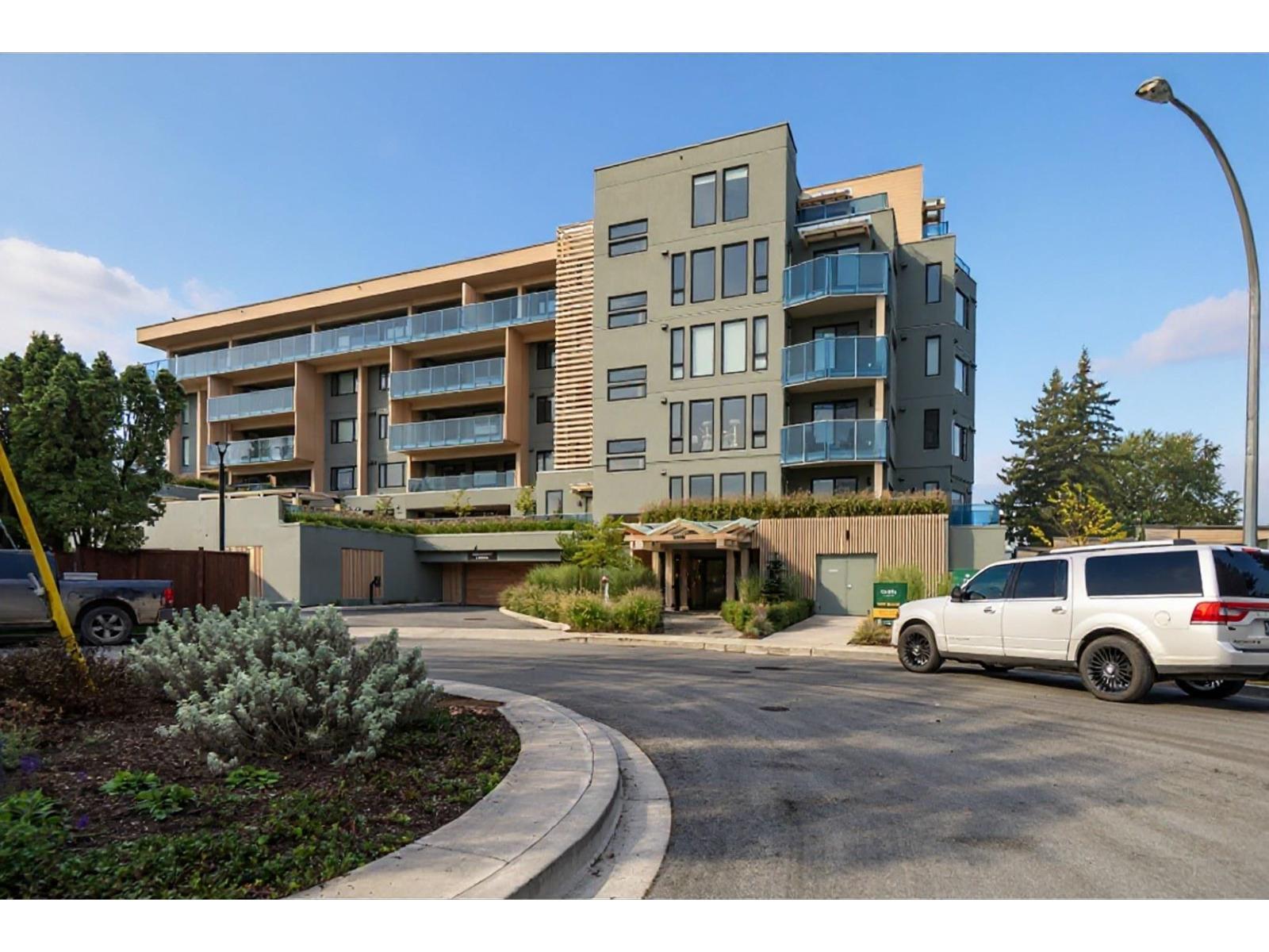 301 33160 PLAXTON CRESCENT, Abbotsford - Image 1