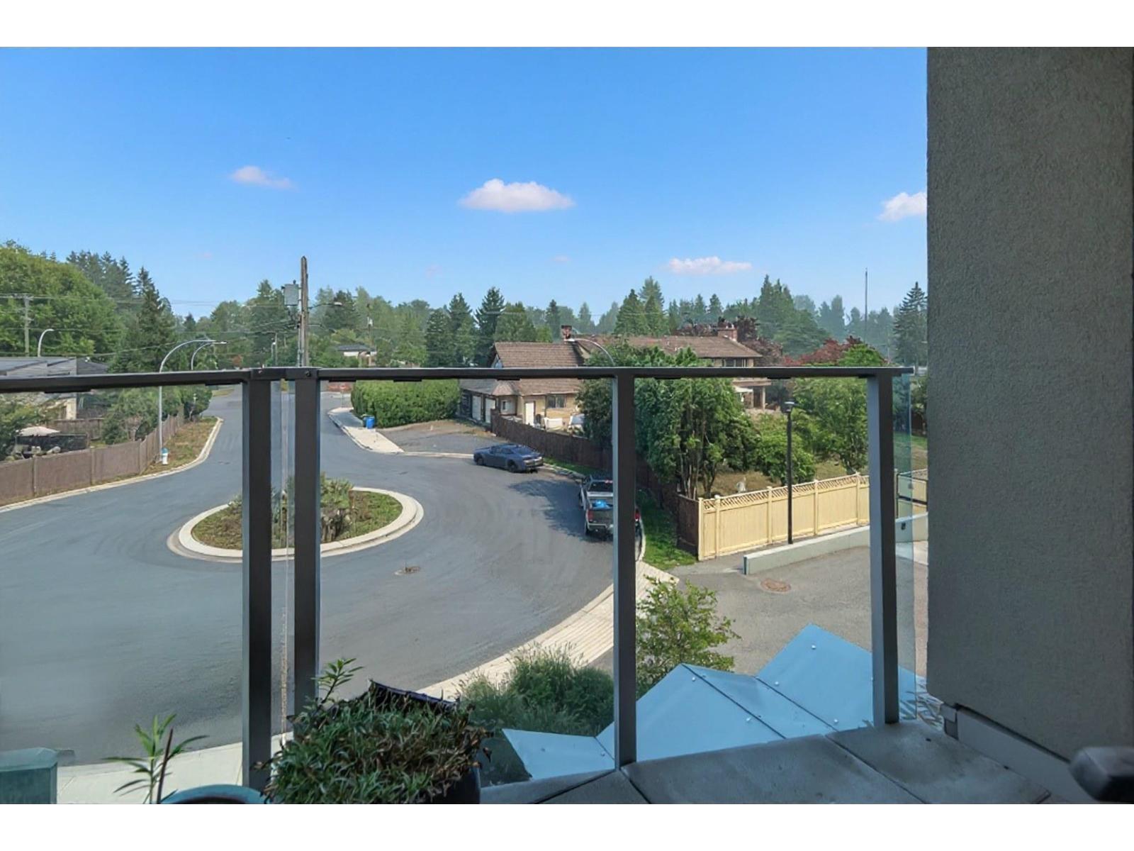 301 33160 PLAXTON CRESCENT, Abbotsford - Image 1