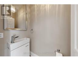 831 Pape Avenue, Toronto, ON M4K3T4 Photo 15