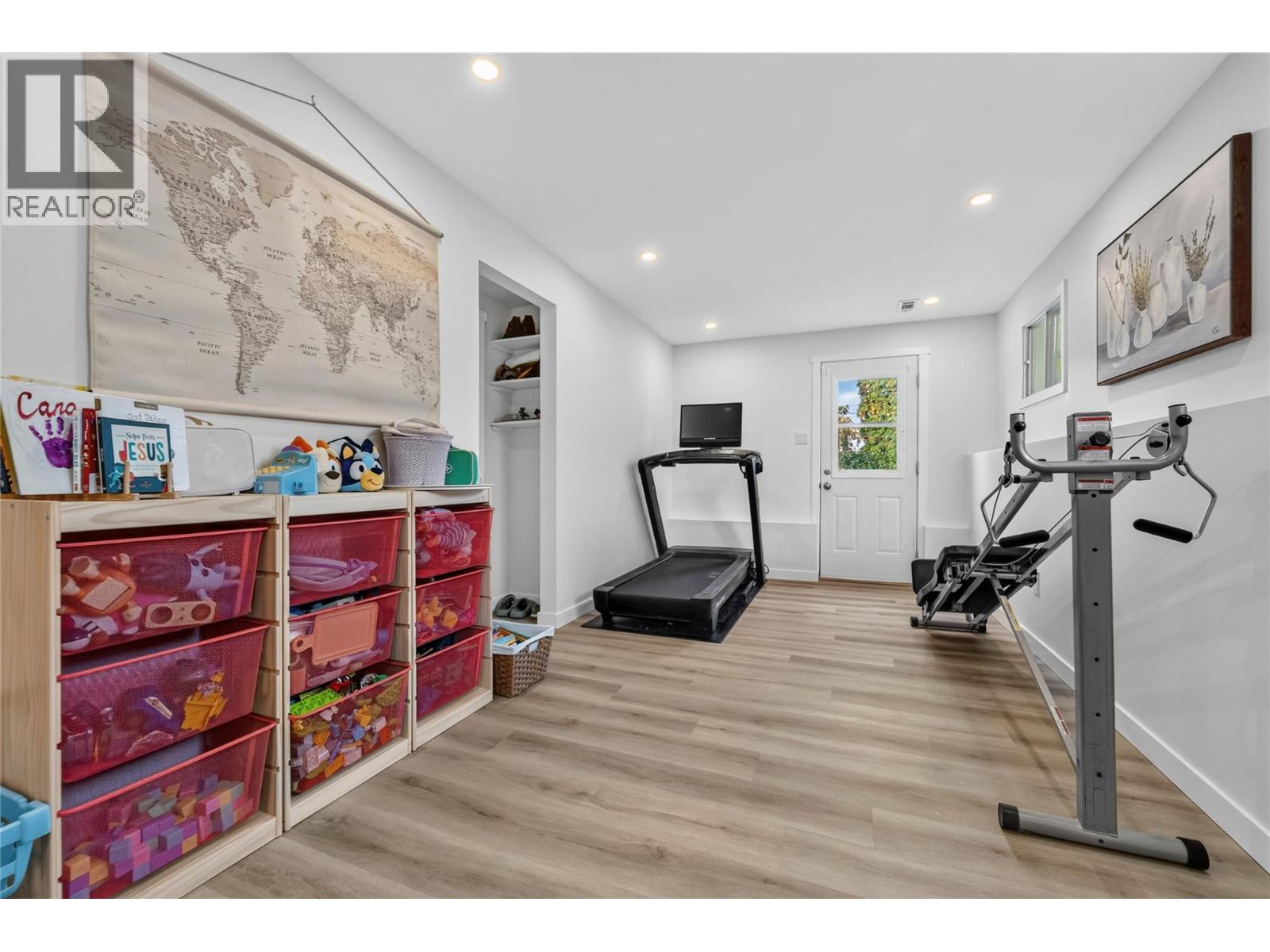 1270 Heustis Drive - 30