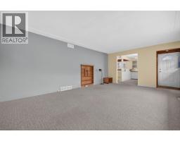4pc Bathroom - 879 Trench Court, Kelowna, BC V1Y8H3 Photo 6