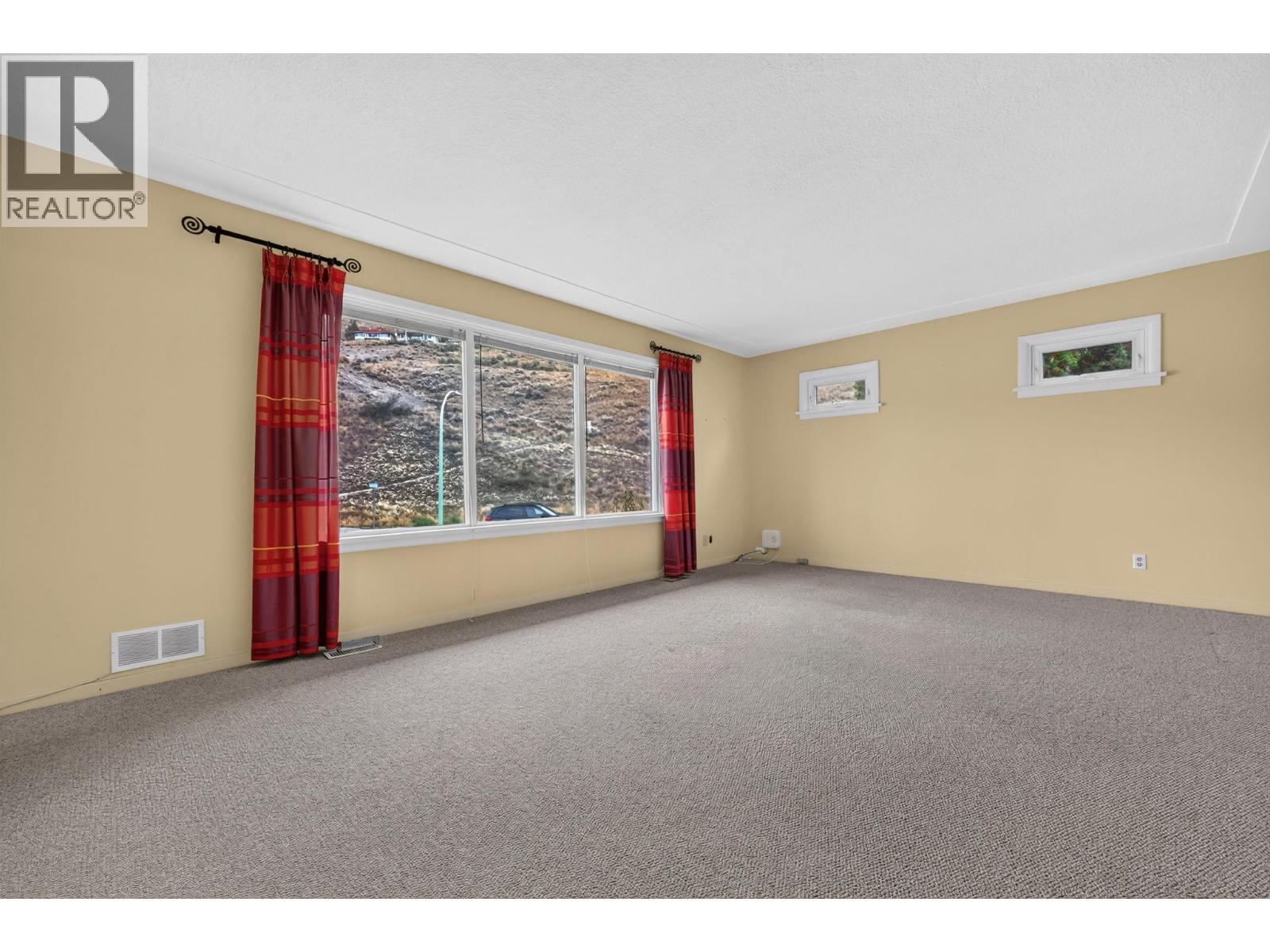 879 Trench Court, Kelowna - Image 1