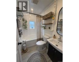 726 Bruce Ave, Nanaimo, BC V9R3Z4 Photo 11