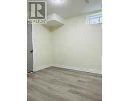 Basement Unit - 35 Brixham Lane, Brampton, ON L7A5K2 Photo 12