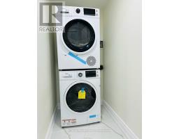 Basement Unit - 35 Brixham Lane, Brampton, ON L7A5K2 Photo 8