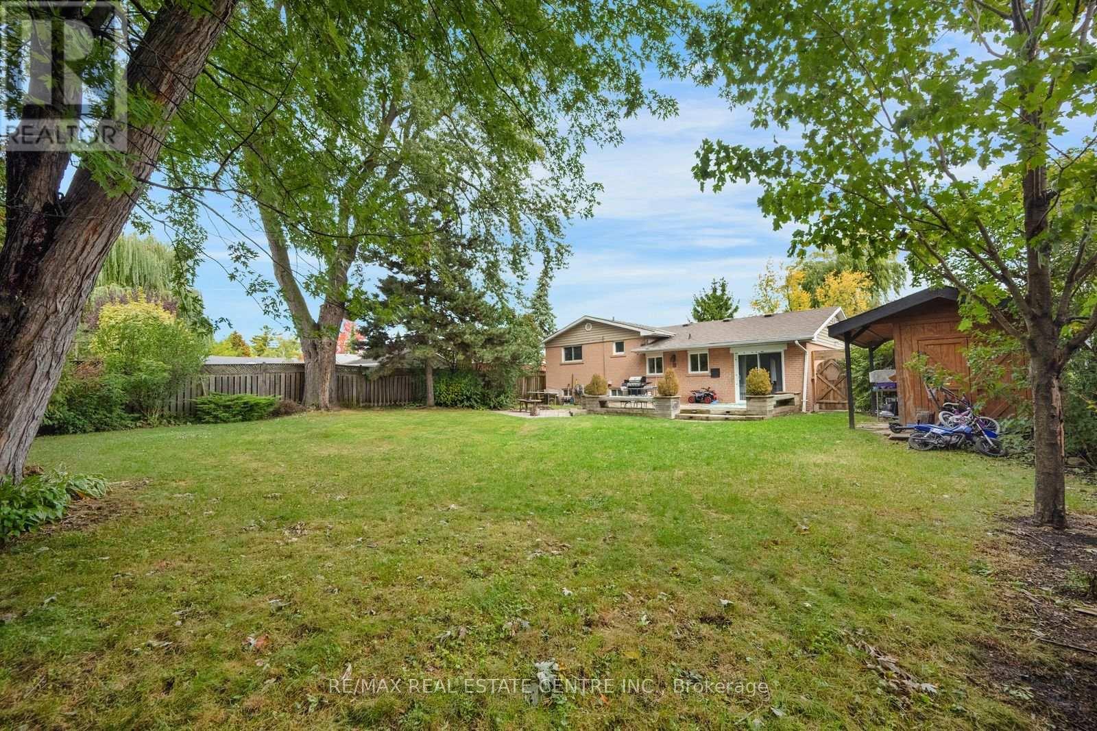 66 Theodore Drive — photo 17