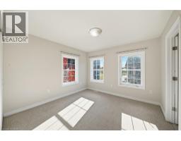 2 Whitehaven Lane, Kitchener, ON N2H0B3 Photo 29