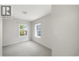 2 Whitehaven Lane, Kitchener, ON N2H0B3 Photo 25