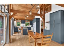 Kitchen - 359 Kildare Way, Vernon, BC V1H2C7 Photo 9