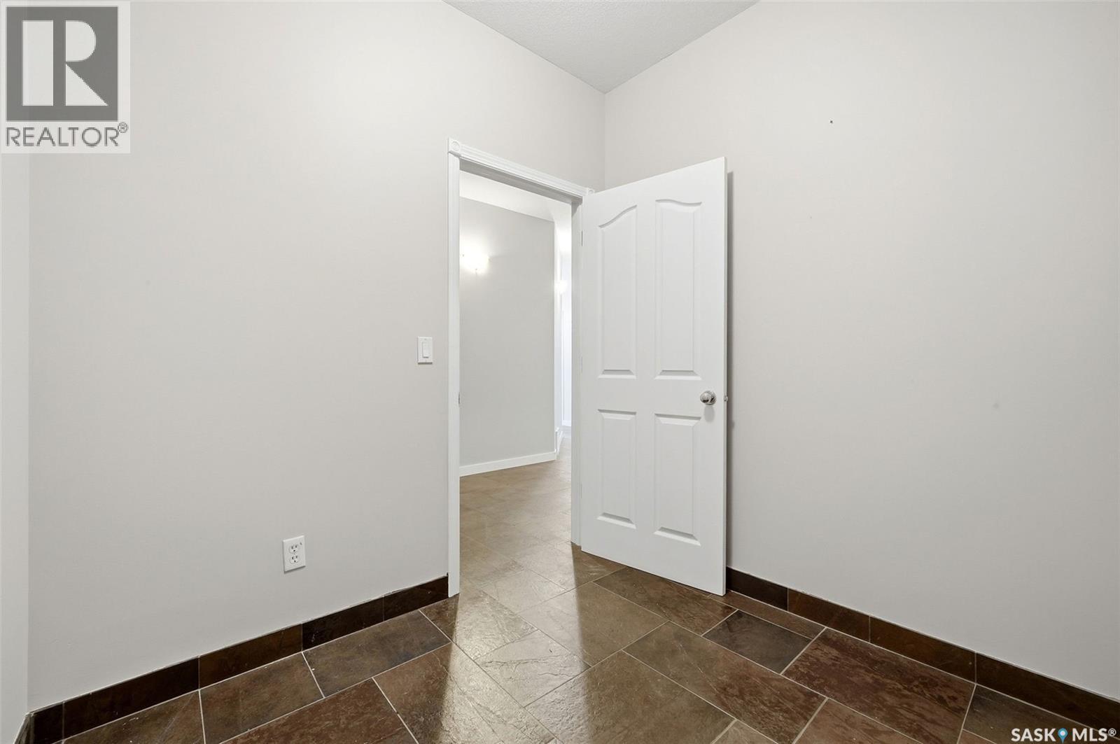 1203 1901 Victoria AVENUE, Regina — photo 22