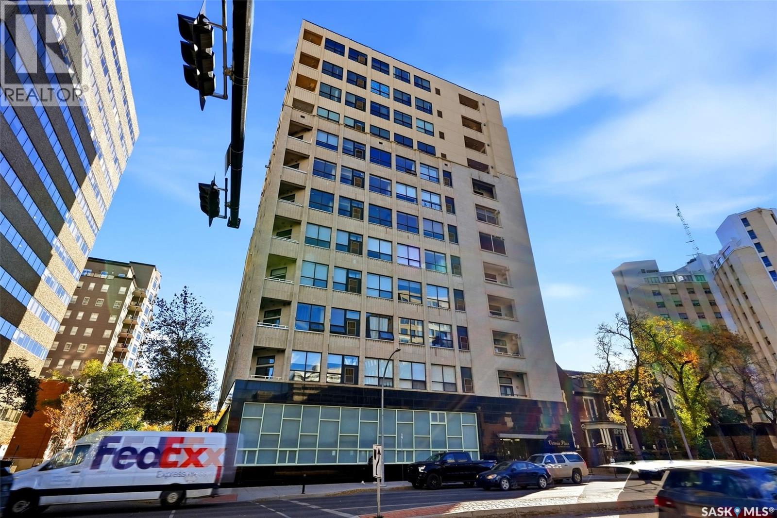 #1203 1901 Victoria AVENUE - 30
