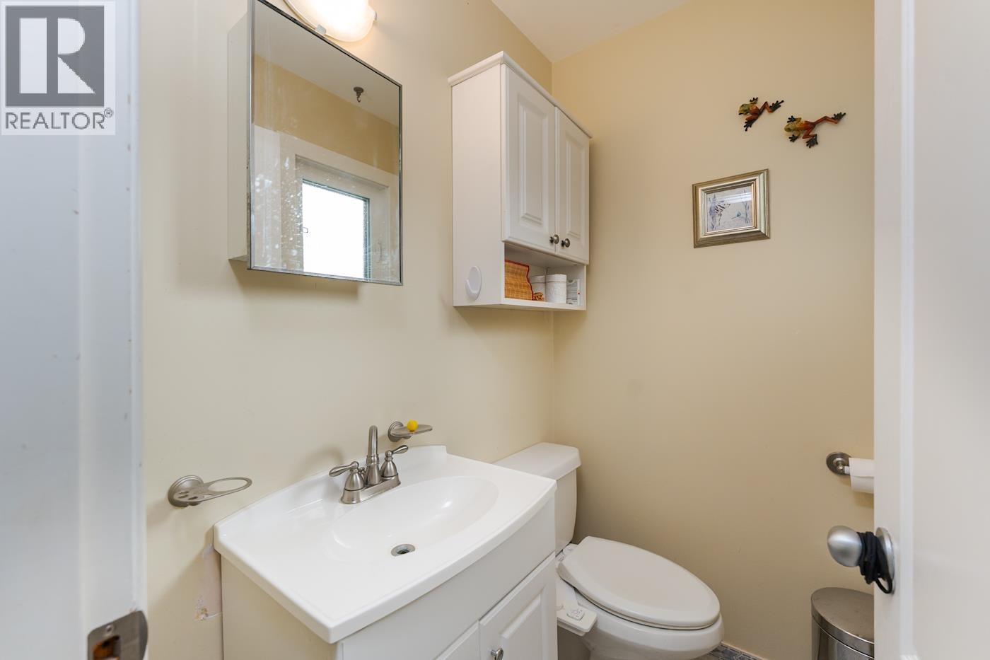 181 GORDON CRESCENT - 25