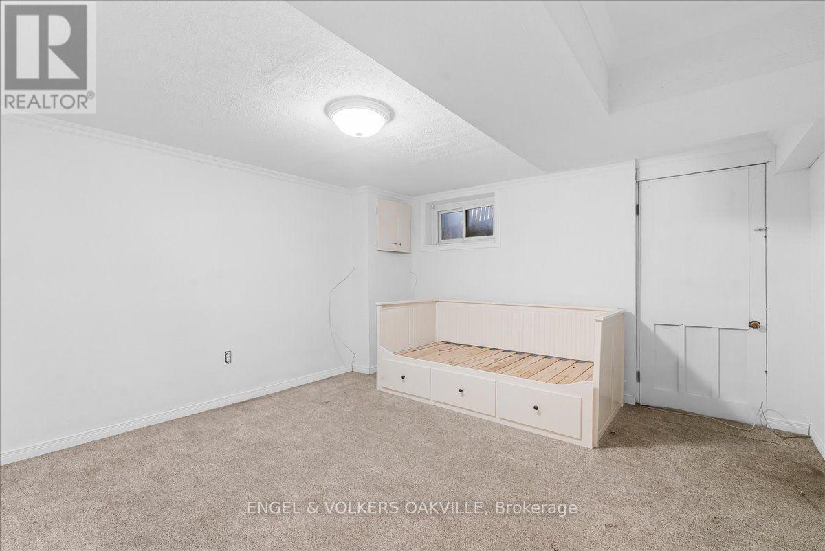 351 Renforth Drive — photo 30