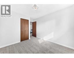 6803 Dalmeny Gate NW - photo 18