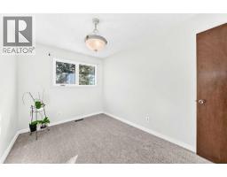 6803 Dalmeny Gate NW - photo 20