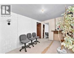 6803 Dalmeny Gate NW - photo 26