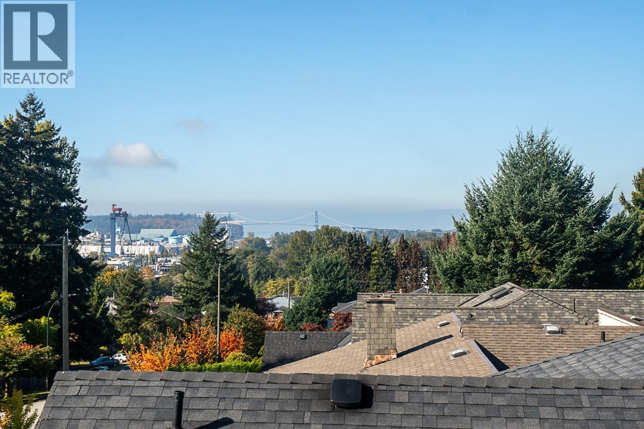 416 W 6TH STREET, North Vancouver - Image 1