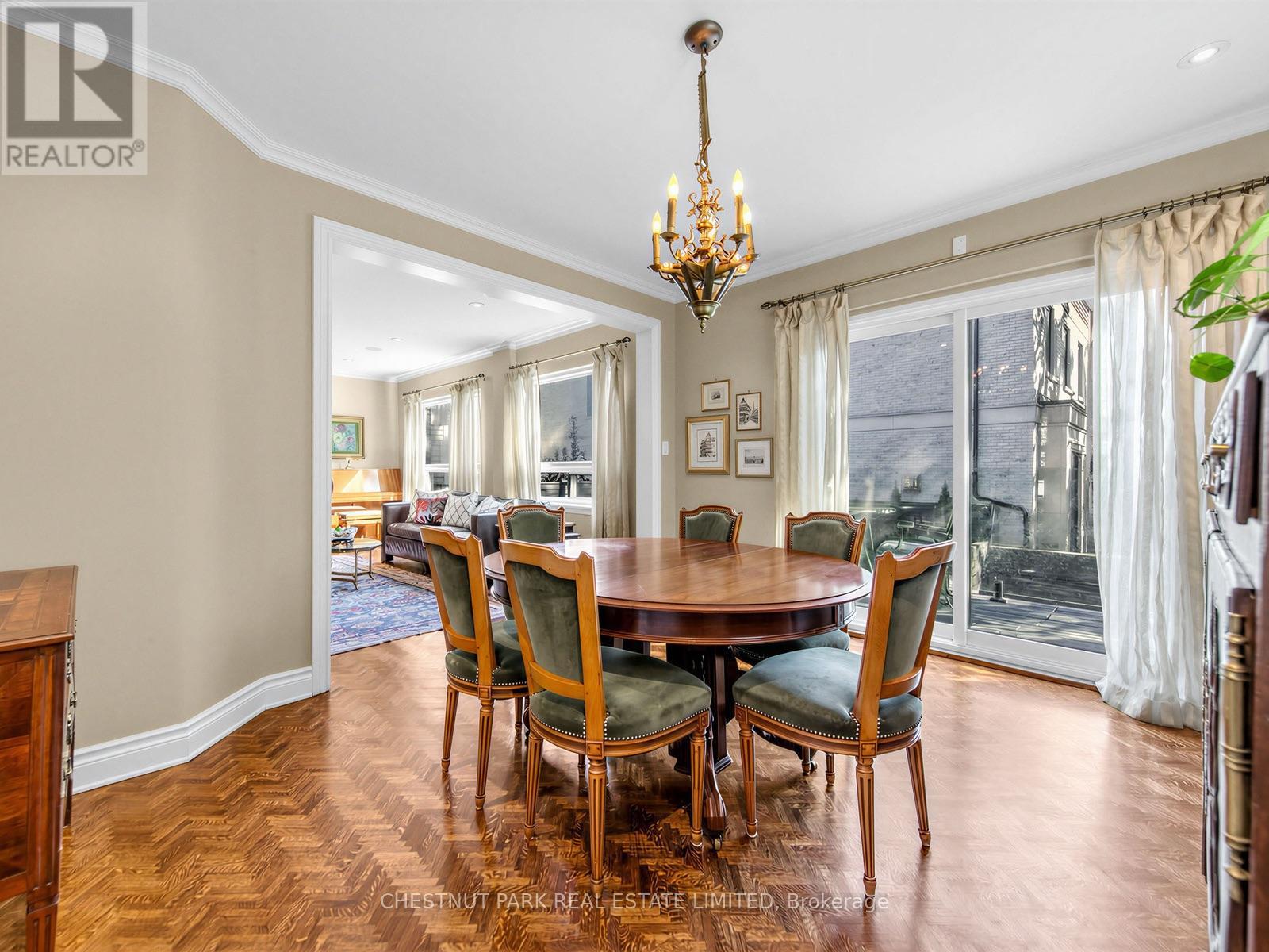25 Clarendon Avenue — photo 8