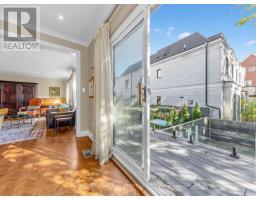 Mud room - 25 Clarendon Avenue, Toronto, ON M4V1H8 Photo 9