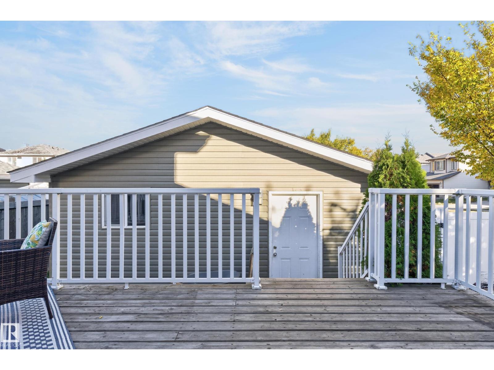 84 WESTWOOD LN - 27