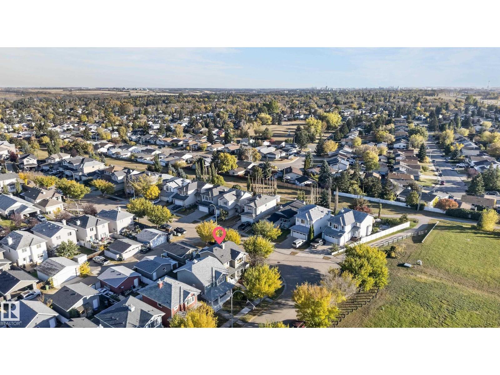 84 WESTWOOD LN - 42