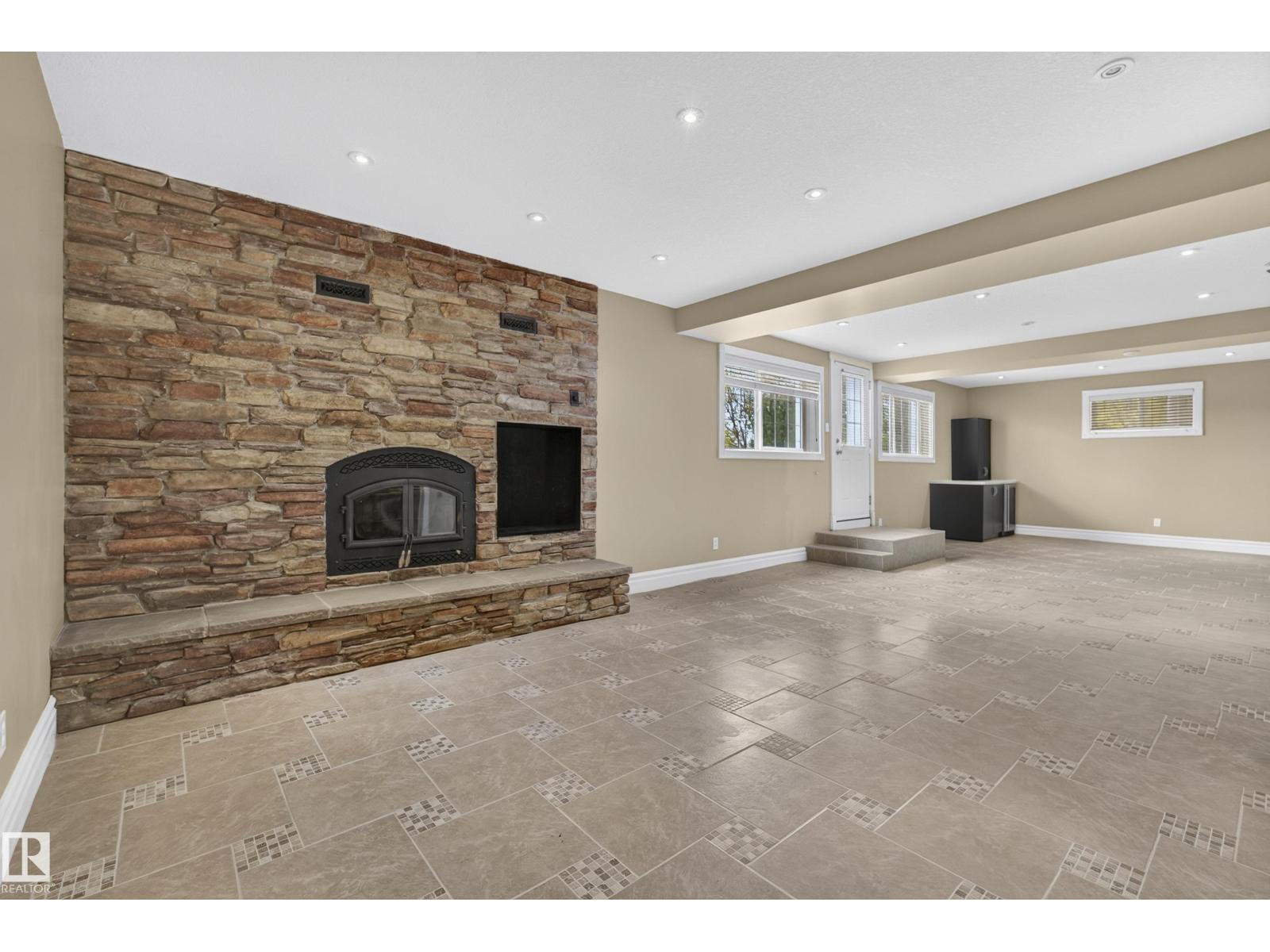 50344 RGE RD 243 - 36