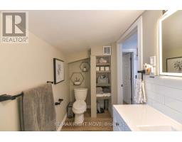 46 Osborne Street, Tay, ON L0K2A0 Photo 32