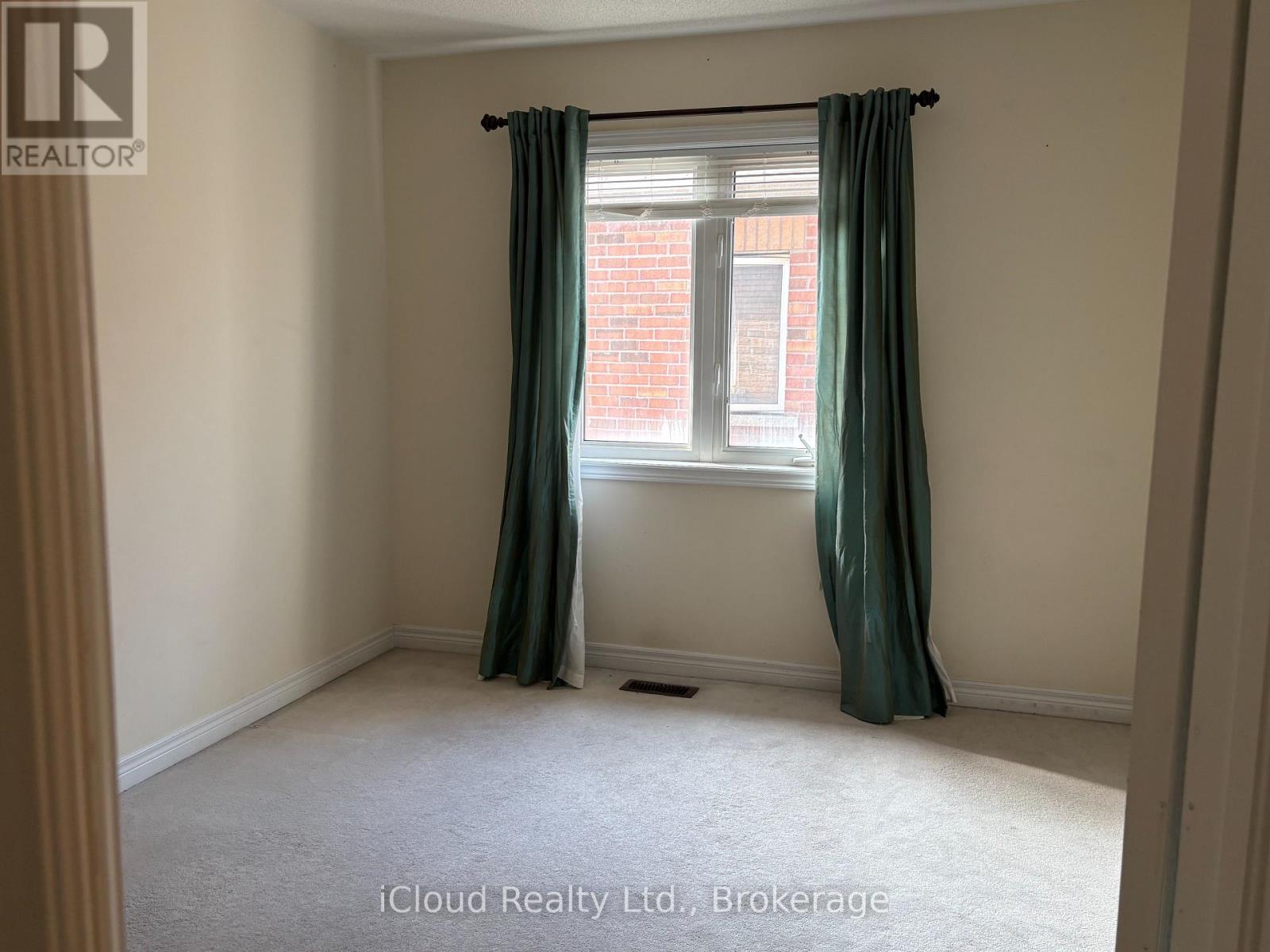539 Coach Drive — photo 13