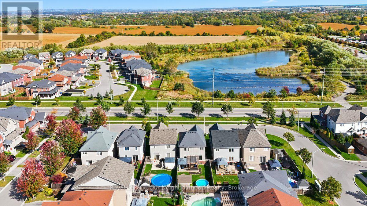 126 TED MILLER CRESCENT - Image 25