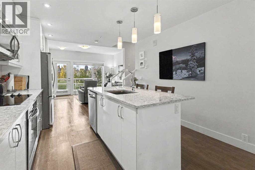 #304 20 Brentwood Common NW - 4