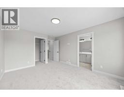 72 Amblefield View NW - photo 28