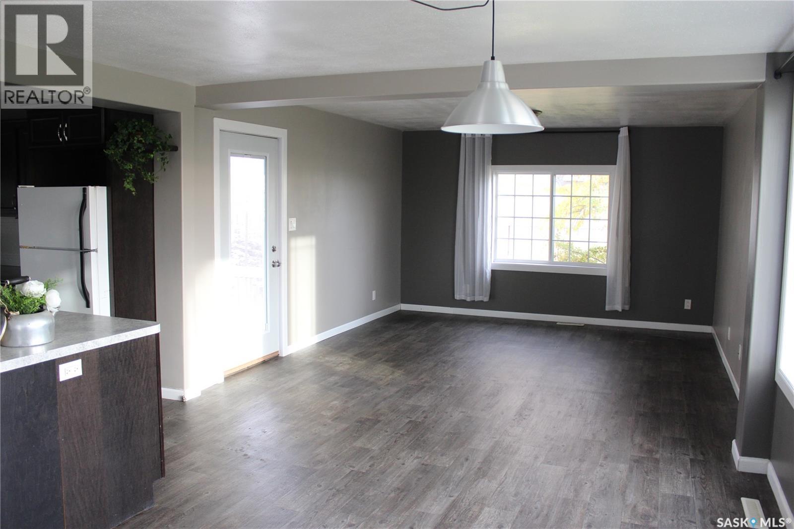 102 Mainprize STREET - 13