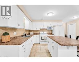 Dining room - 20 Shackleton Drive Unit# 11, Guelph, ON N1E0C5 Photo 9