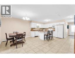 Primary Bedroom - 20 Shackleton Drive Unit# 11, Guelph, ON N1E0C5 Photo 7