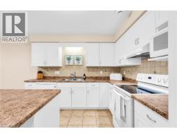 Kitchen - 20 Shackleton Drive Unit# 11, Guelph, ON N1E0C5 Photo 10