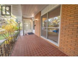 53 Kentish Drive SW - photo 3