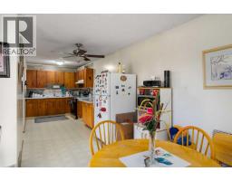 309 44 Street SE - photo 10