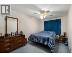 309 44 Street SE - photo 17