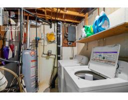 309 44 Street SE - photo 22