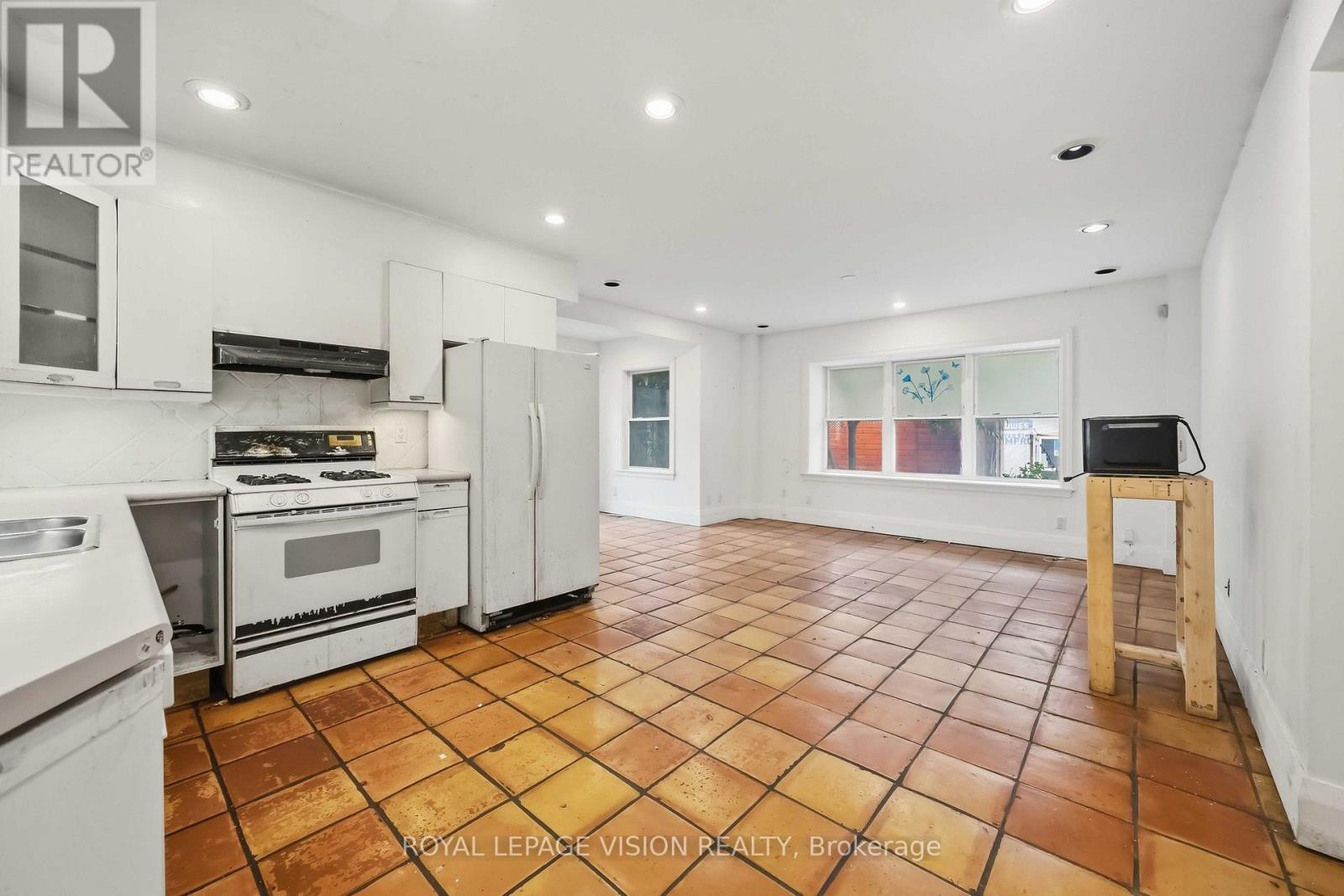 9 East Road, Toronto, ON photo 9