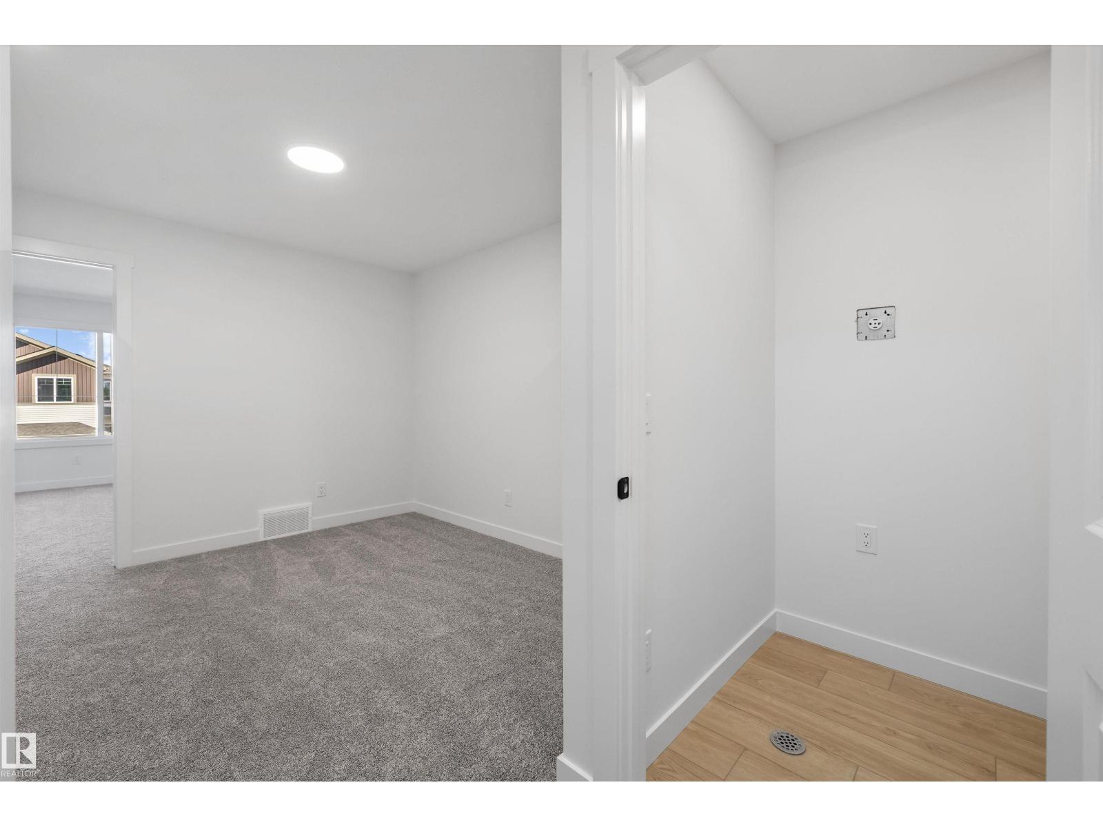 4207 63 ST - Image 28