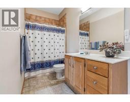 127 Edgeridge Close NW - photo 32