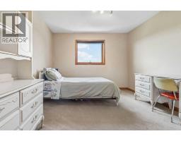 127 Edgeridge Close NW - photo 28