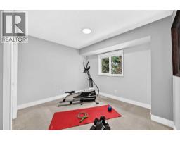 555 Killarney Glen Court SW - photo 36