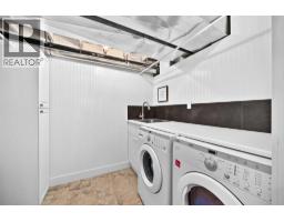 555 Killarney Glen Court SW - photo 43
